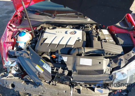 2013 Volkswagen Golf 2.0L Tdi 4-Door z USA, uszkodzony, nr VIN WVWDM7AJ2DW127597